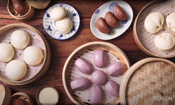 股票配资平台平台 5月26日财经早餐：特朗普再次发出关税威胁，金价创下六周以来的最佳表现，美元跌创一个月新低
